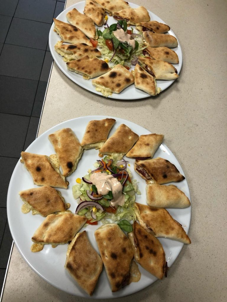 4b5dff6d-cba1-4bff-83fb-9afb765b5a79